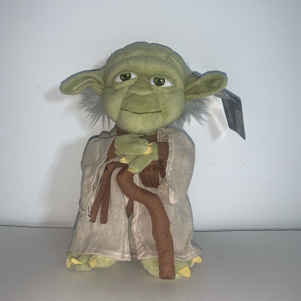 Star Wars Jedi Master Yoda Plush 10" Disney Store Official. Stuffed Toy - Doll